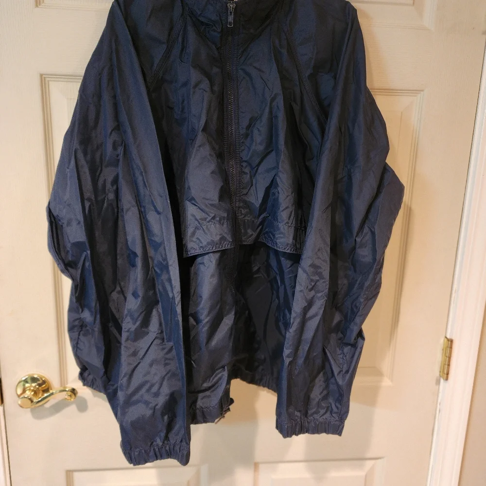 Pullover - Picture 3 of 3